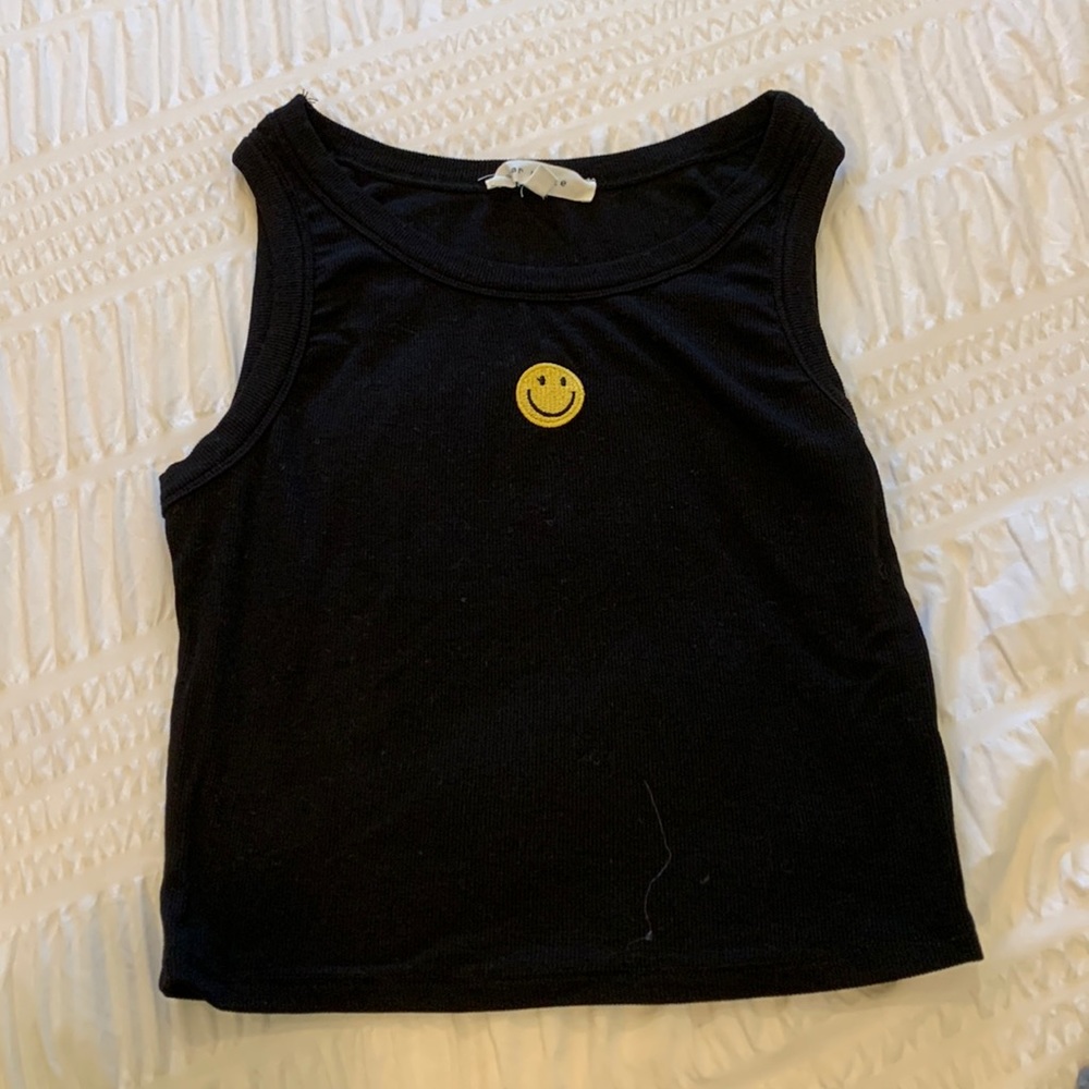 Brand: Bear Dance. Color: black with yellow smile face